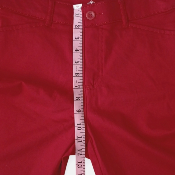 NWOT JOHN'S BAY WOMEN'S RED BERMUDA SHORTS INSEAM 11". SIZE 10 - Picture 6 of 11
